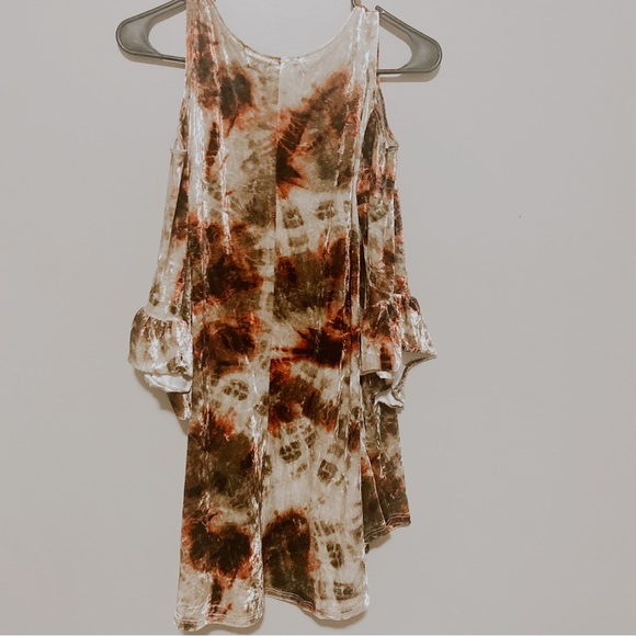 Long Sleeve Velvet Feel Cream & Rust Flowy Short Dress Open Shoulder W/ Pockets - Picture 2 of 10